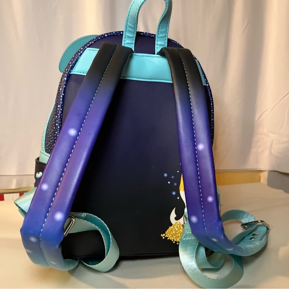 NWOT Loungefly Disney Maui/Tamatoa  Faux Leather Mini Backpack. Glow In The Dark - Picture 5 of 16